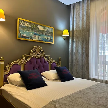 Ethnica Hotel *
